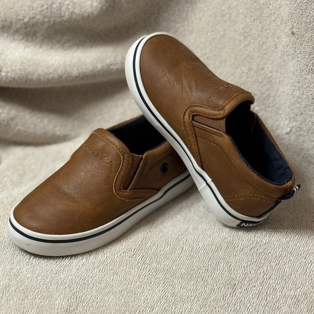 Nautica Kids‎ Brown Slip On Loafers Shoes Casual Comfort Toddler Size 7